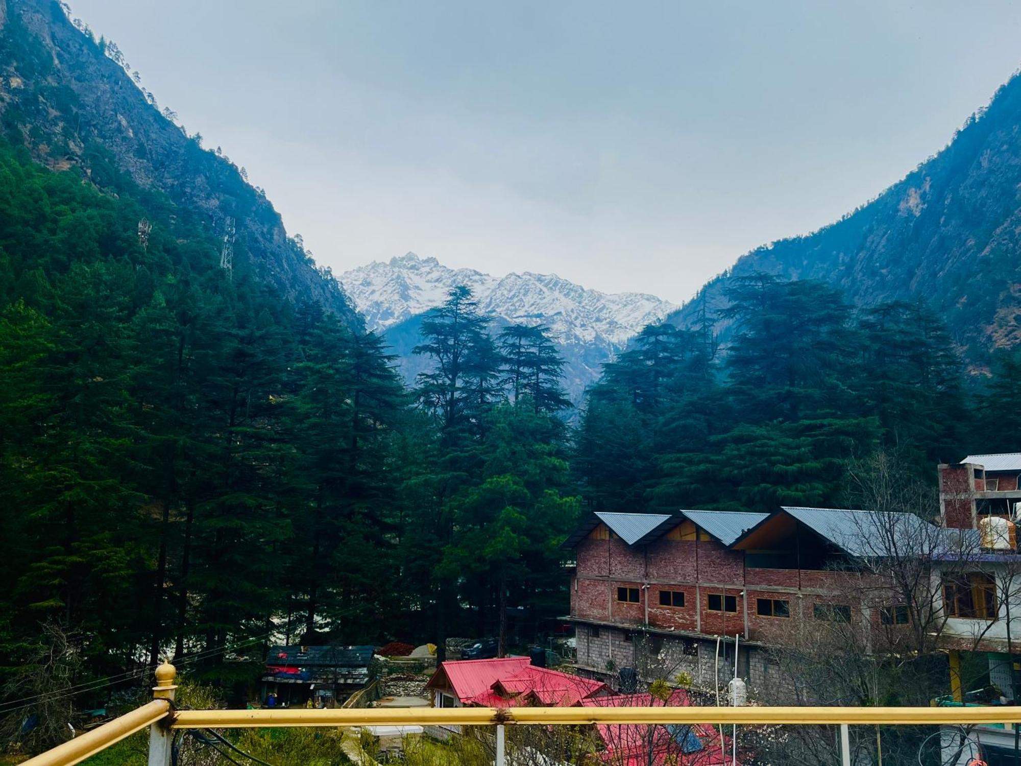 Hotel Brownie River View Kasol Exterior photo